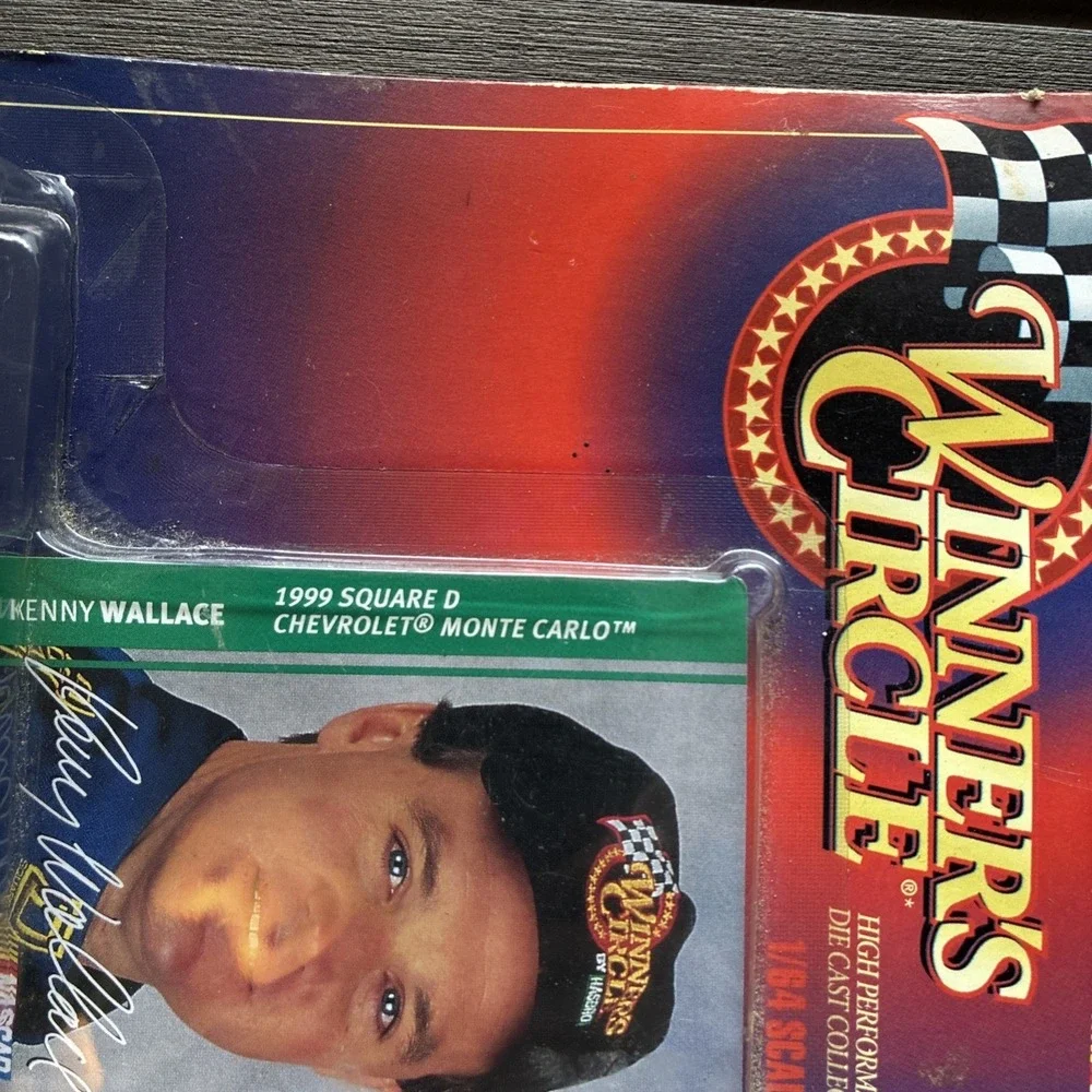 NOS Hasbro Winner's Circle Kenny Wallace 1999 Square Deal Monte Carlo  1:64
